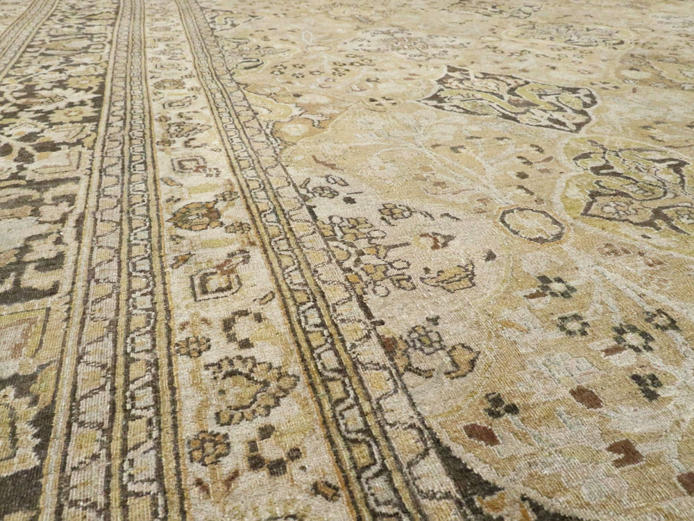 Antique Persian Dorokhsh Carpet, No.24413 - Gsblank
