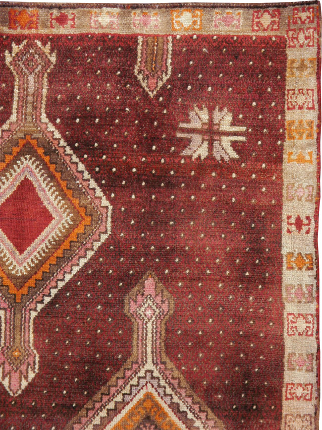 Vintage Turkish Anatolian Gallery Carpet, No.24418 - Gsblank