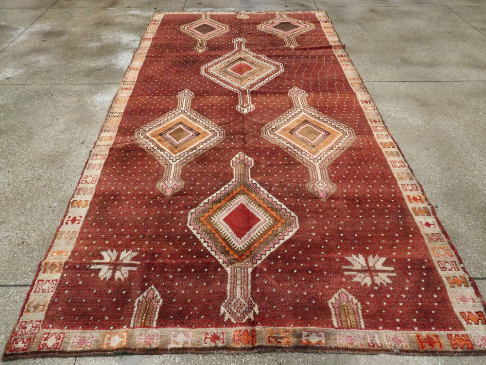 Vintage Turkish Anatolian Gallery Carpet, No.24418 - Gsblank