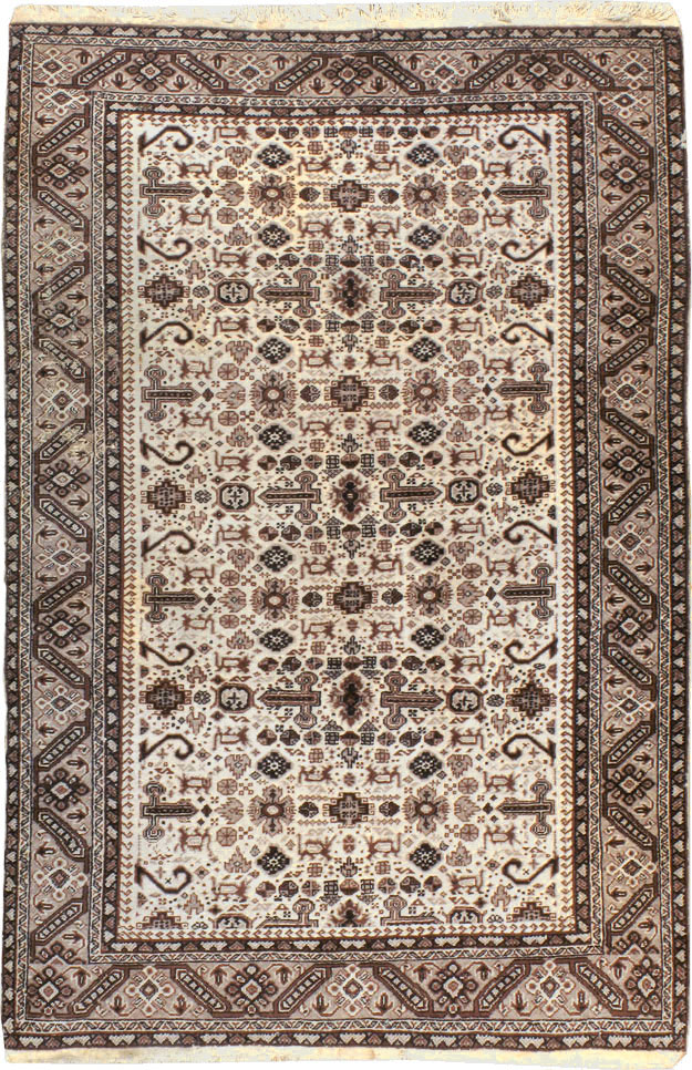 Vintage Persian Tabriz Rug, No.24463 - Gsblank