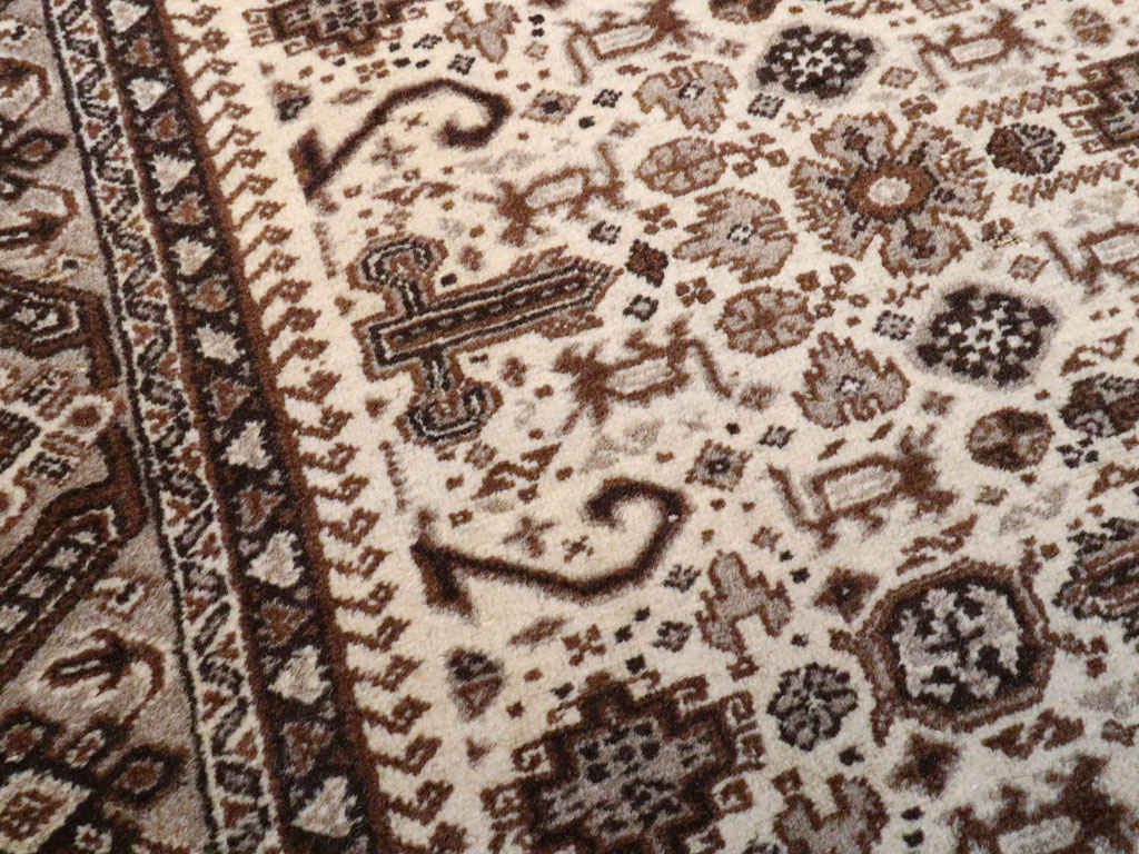 Vintage Persian Tabriz Rug, No.24463 - Gsblank