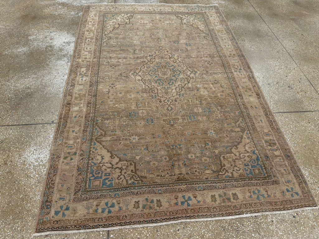 Antique Persian Sarouk Fereghan Accent Rug, No.24479 - Gsblank