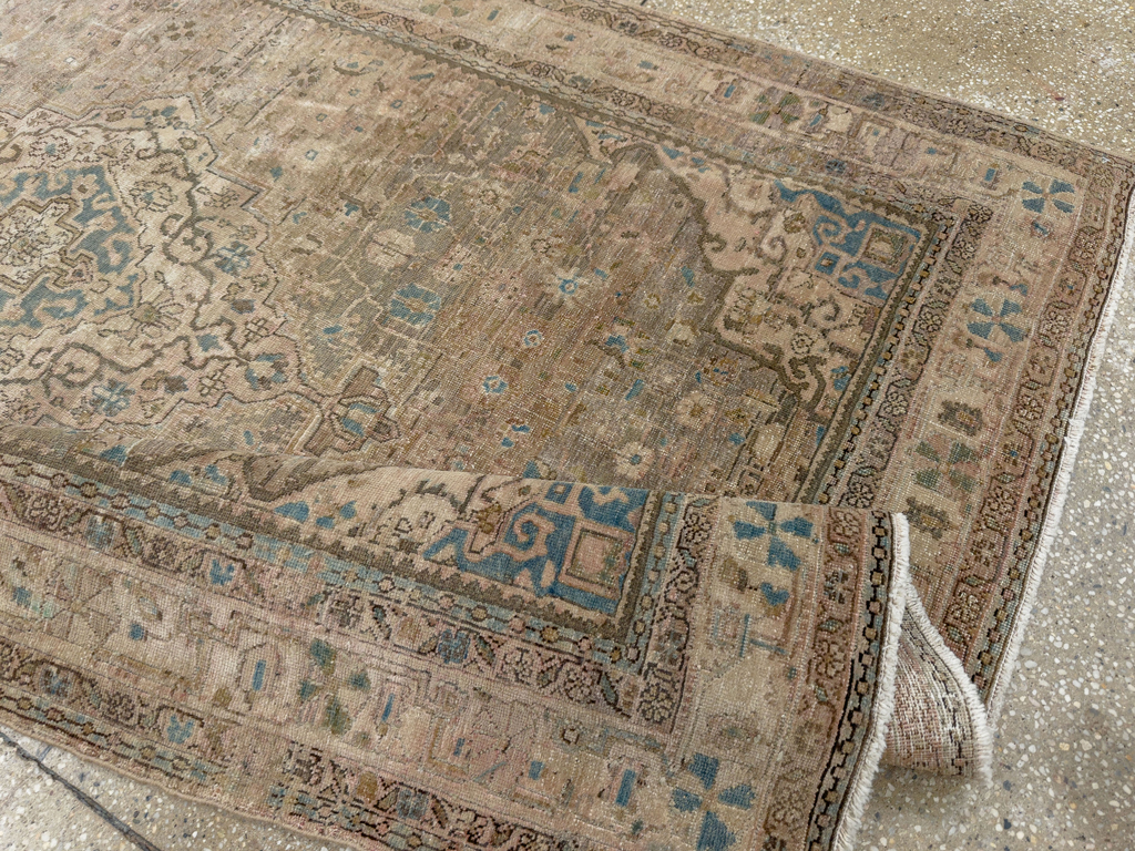 Antique Persian Sarouk Fereghan Accent Rug, No.24479 - Gsblank