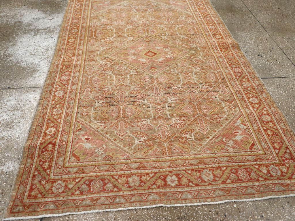Antique Persian Mahal Rug, No.24480 - Gsblank