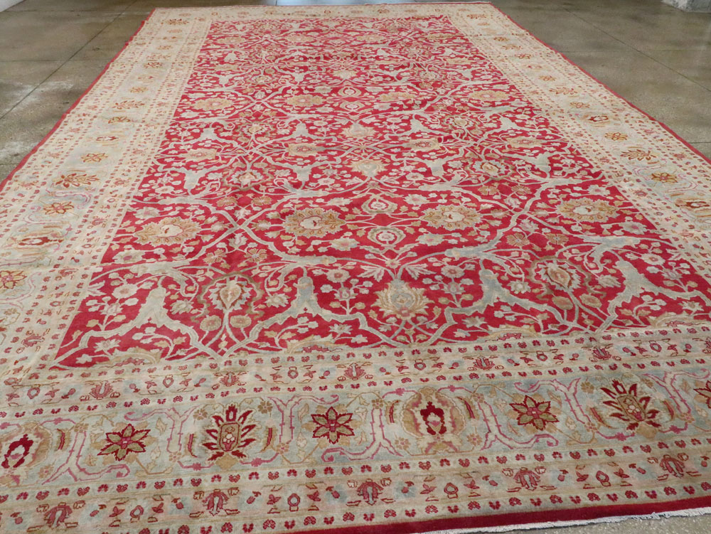 Antique Persian Tabriz Carpet, No.24493 - Gsblank
