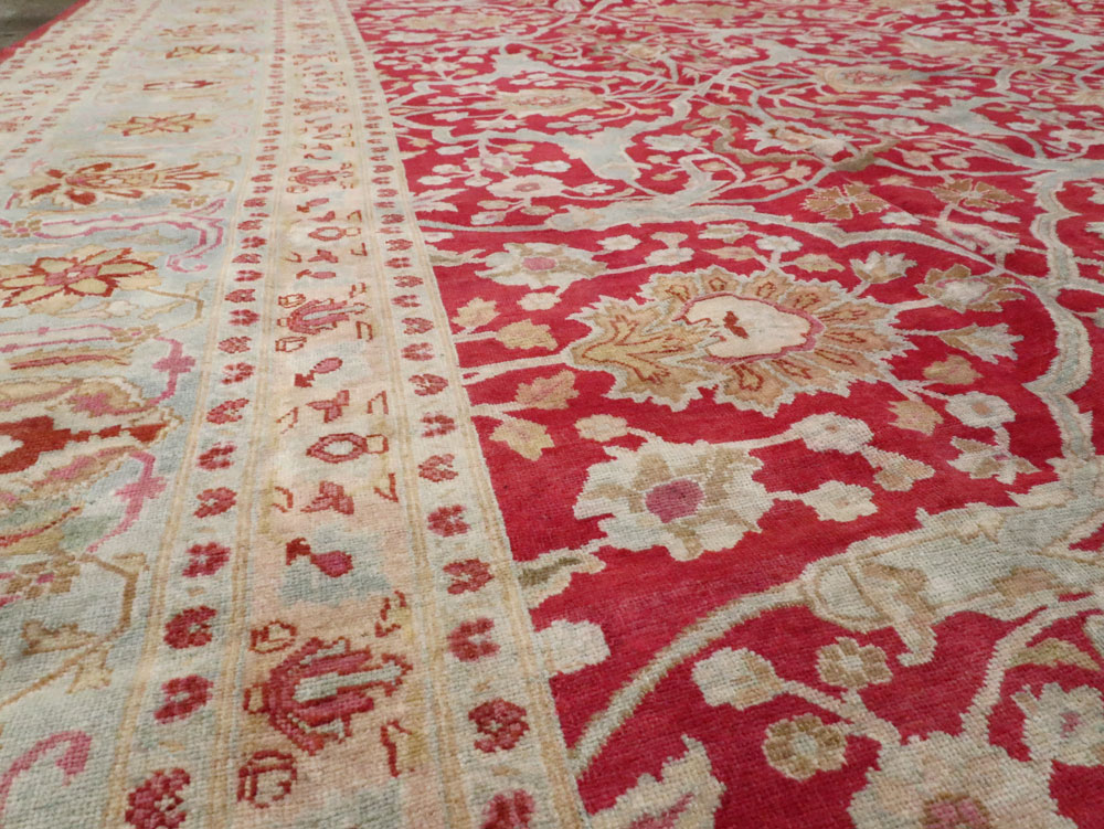 Antique Persian Tabriz Carpet, No.24493 - Gsblank