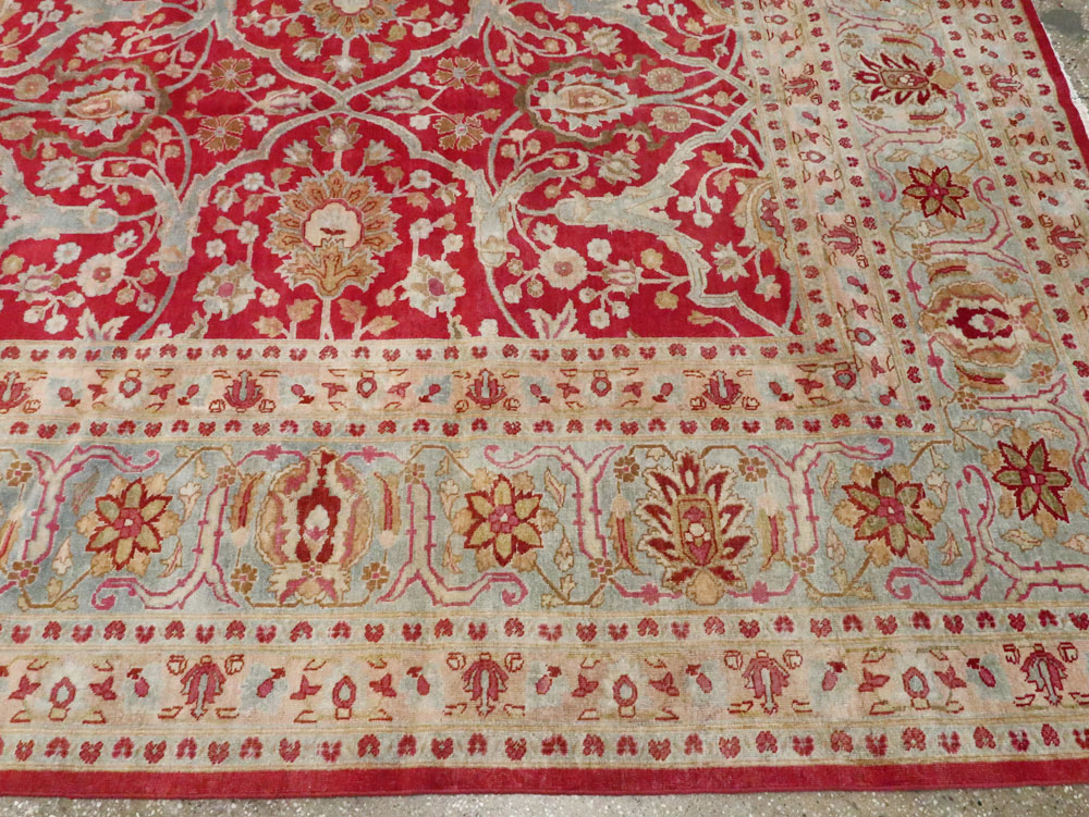 Antique Persian Tabriz Carpet, No.24493 - Gsblank