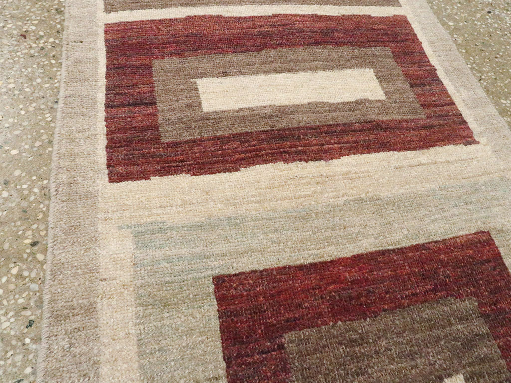 Modern Persian Tabriz Runner, No.24495 - Gsblank