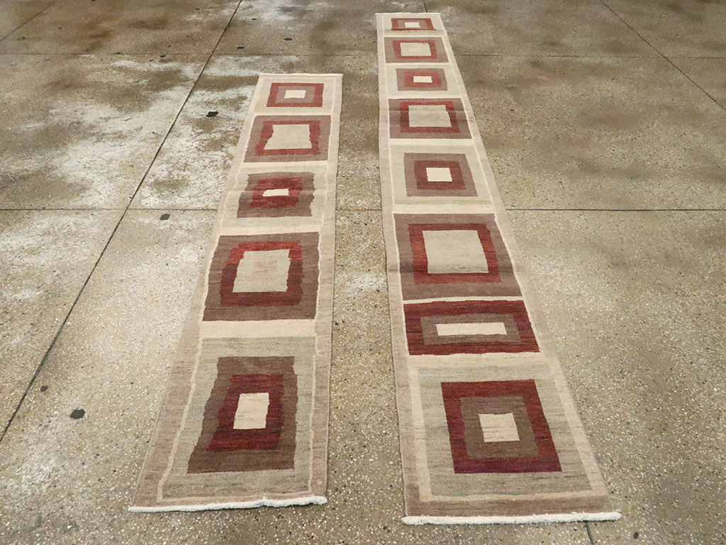 Modern Persian Tabriz Runner, No.24496 - Gsblank