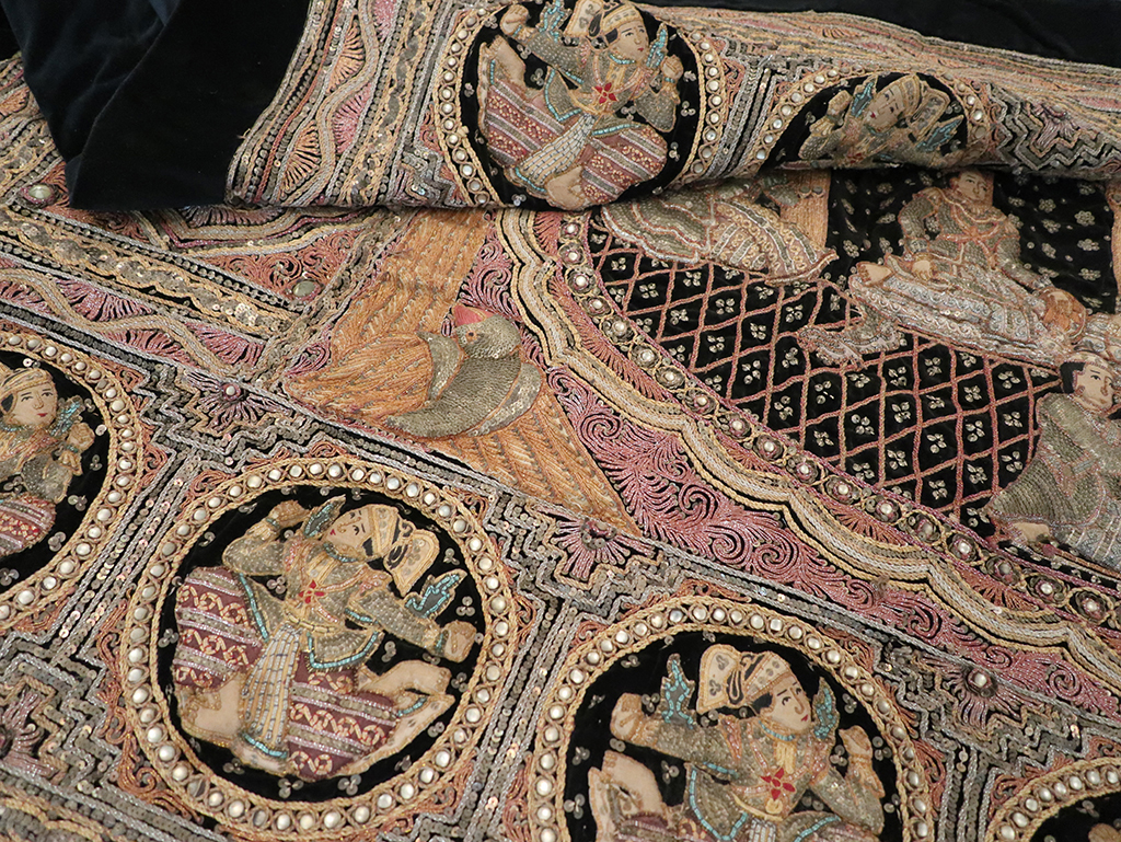 Vintage Burma Tapestry, No.24507 - Gsblank