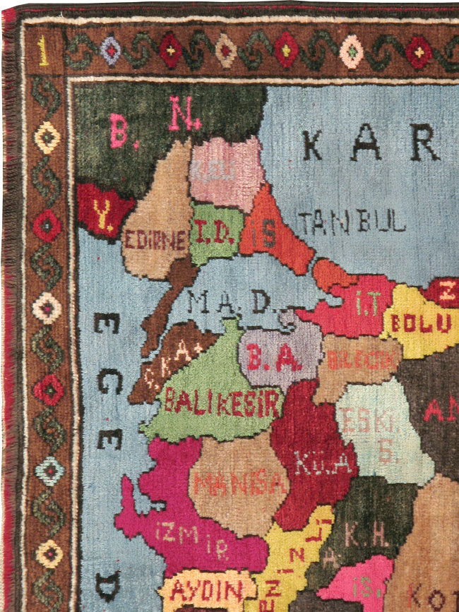 Vintage Turkish Anatolian Map Rug, No.24515 - Gsblank