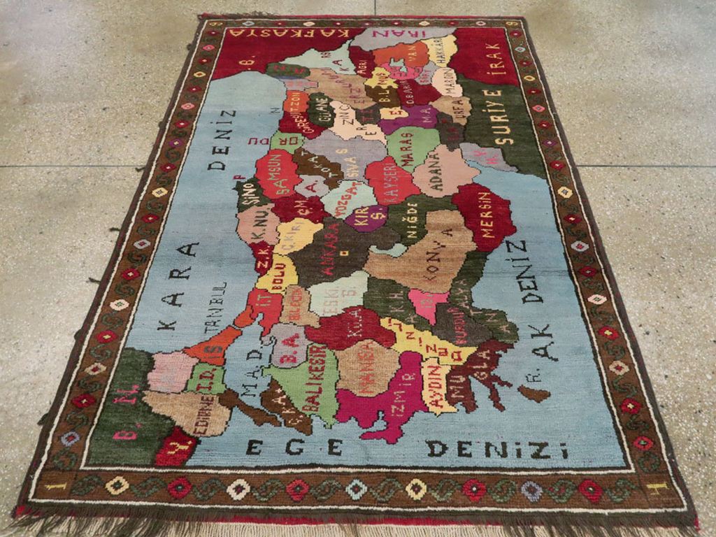 Vintage Turkish Anatolian Map Rug, No.24515 - Gsblank