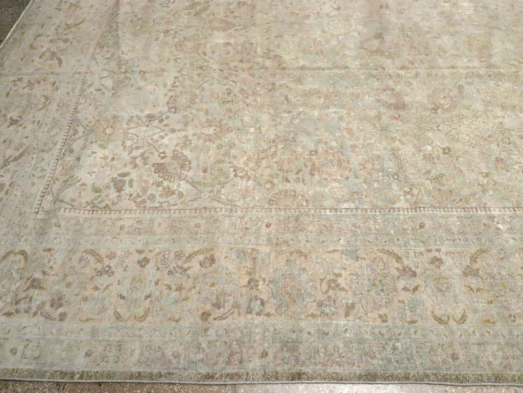 Antique Persian Tabriz Carpet, No.24516 - Gsblank