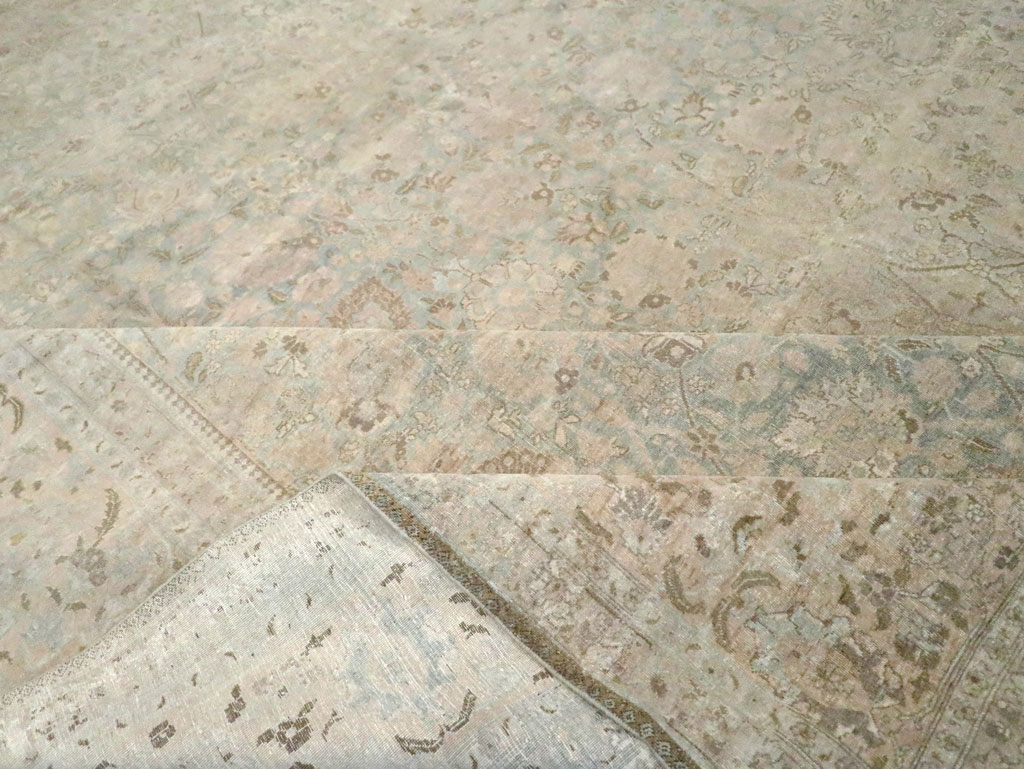 Antique Persian Tabriz Carpet, No.24516 - Gsblank