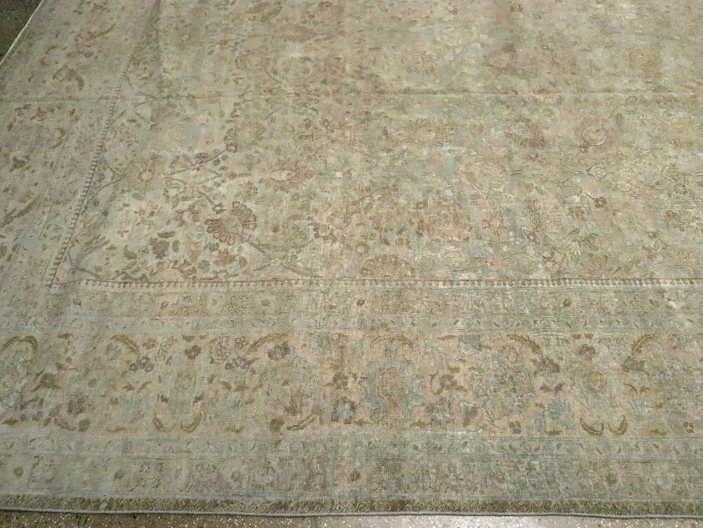 Antique Persian Tabriz Carpet, No.24516 - Gsblank