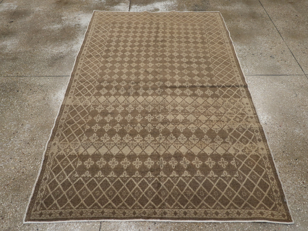 Vintage Turkish Sivas Rug, No.24520 - Gsblank