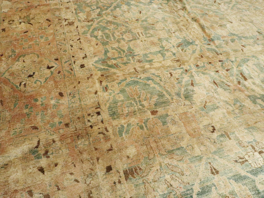 Antique Persian Tabriz Carpet, No.24529 - Gsblank