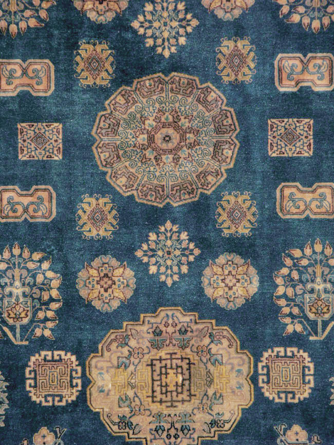 Vintage East Turkestan Khotan Rug, No.24552 - Gsblank