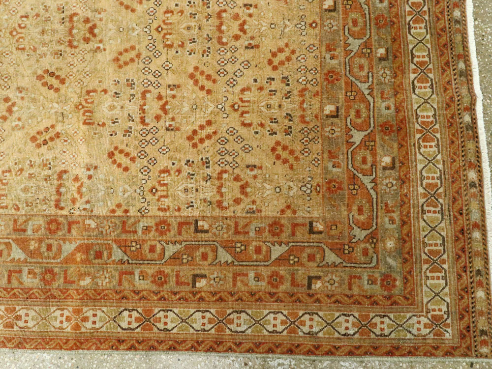 Vintage Persian Shiraz Carpet, No.24556 - Gsblank
