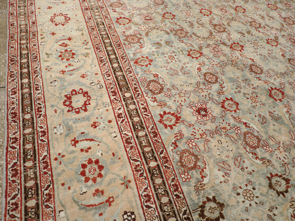 Antique Persian Tabriz Carpet, No.24559 - Gsblank