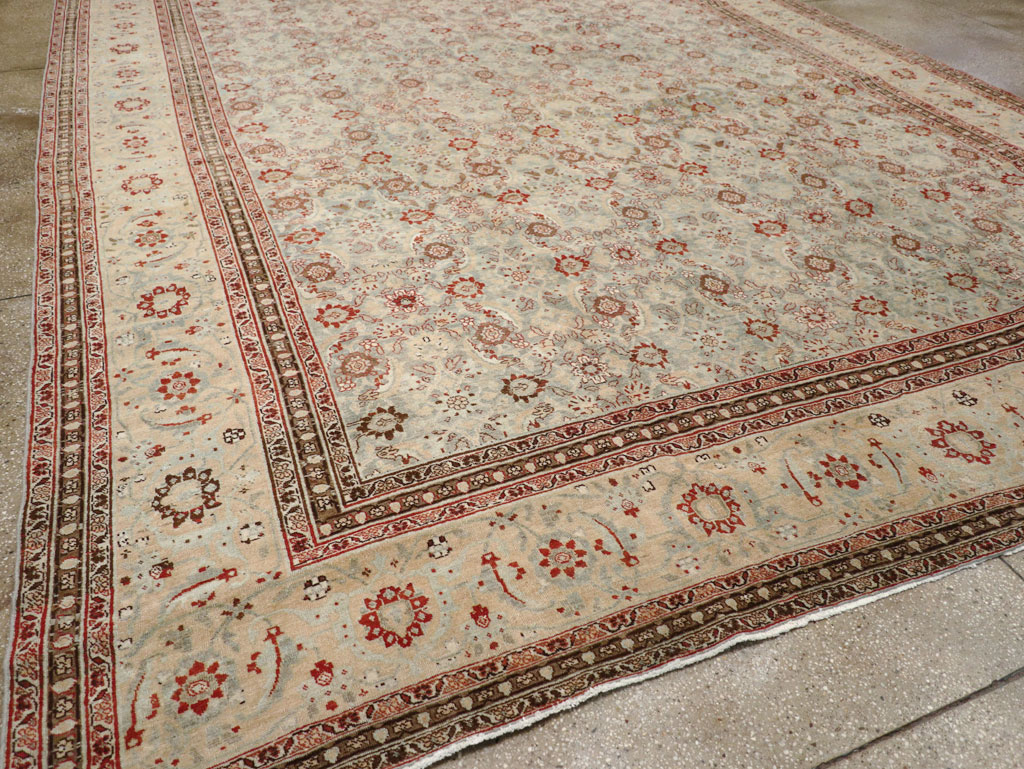 Antique Persian Tabriz Carpet, No.24559 - Gsblank