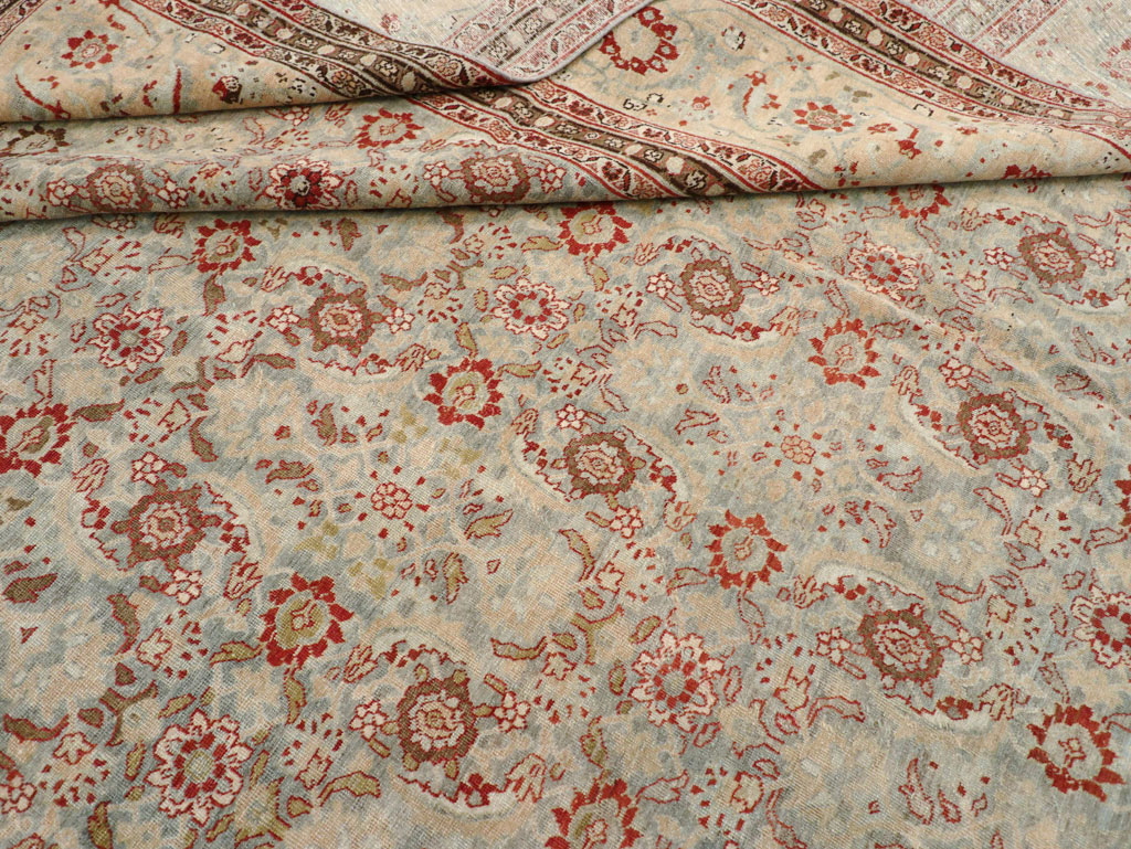 Antique Persian Tabriz Carpet, No.24559 - Gsblank