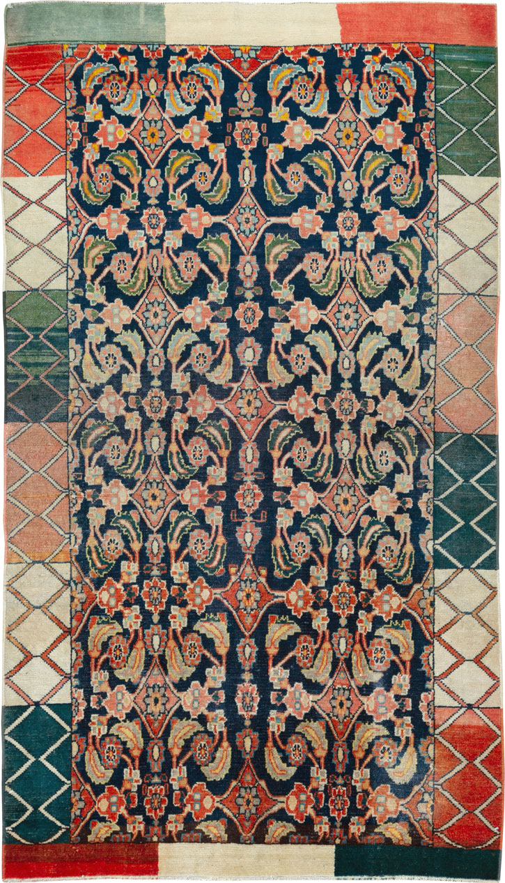 Vintage Persian Tabriz Rug, No.24562 - Gsblank