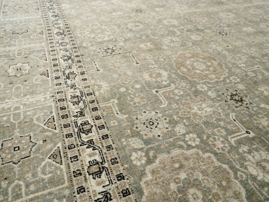 Antique Persian Tabriz Room Size Carpet, No.24570 - Gsblank