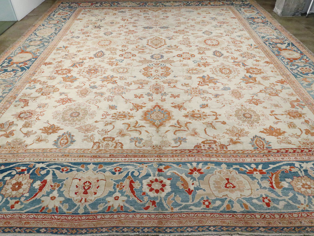 Antique Persian Sultanabad Carpet, No.24573 - Gsblank
