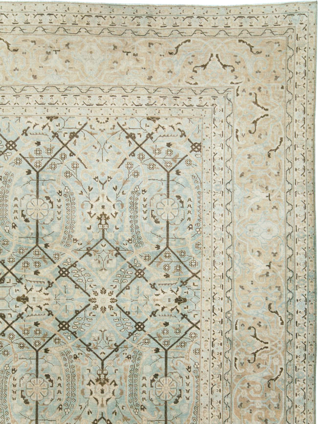 Antique Persian Tabriz Carpet, No.24579 - Gsblank