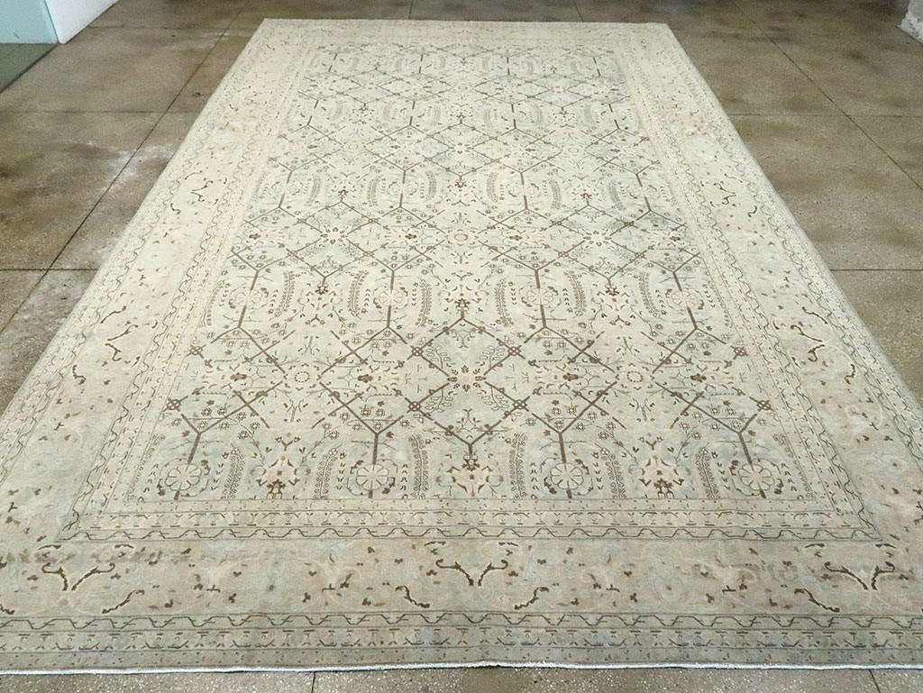 Antique Persian Tabriz Carpet, No.24579 - Gsblank