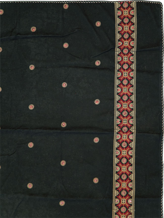 Vintage Persian Embroidered Textile, No.24590 - Gsblank