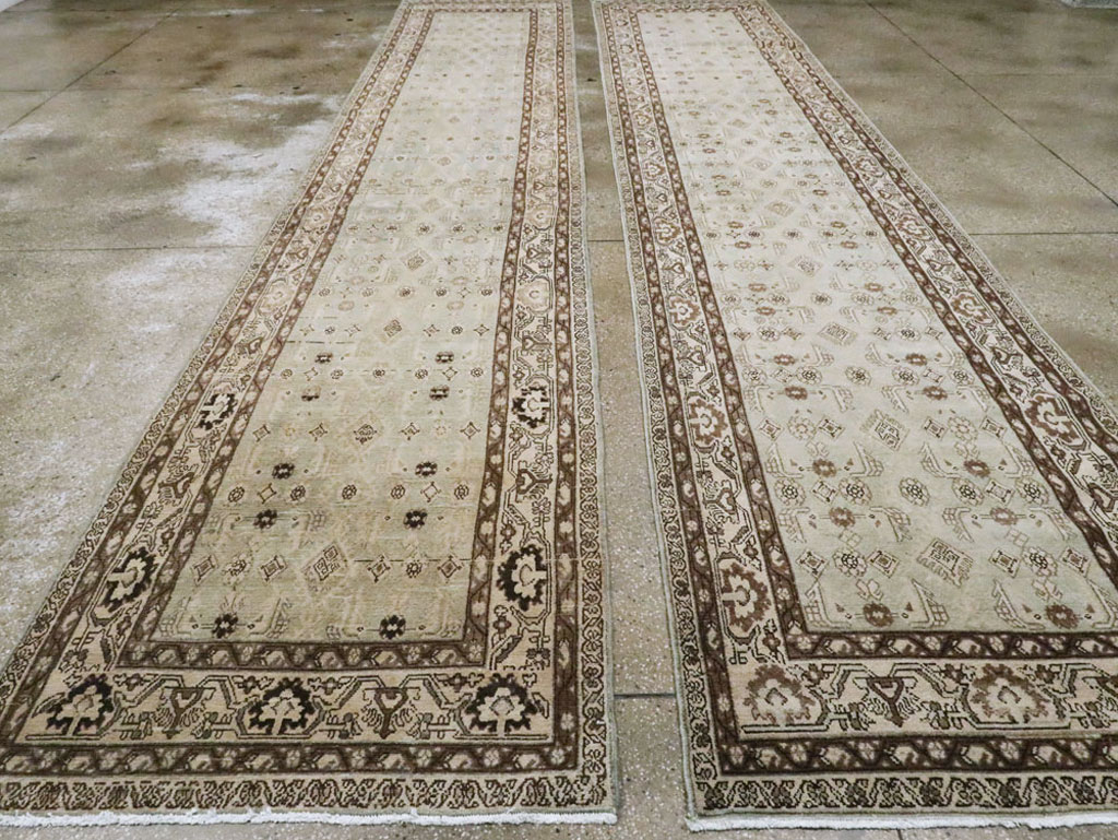 Vintage Persian Malayer Runner (Pair: 1 of 2), No.24599 - Gsblank