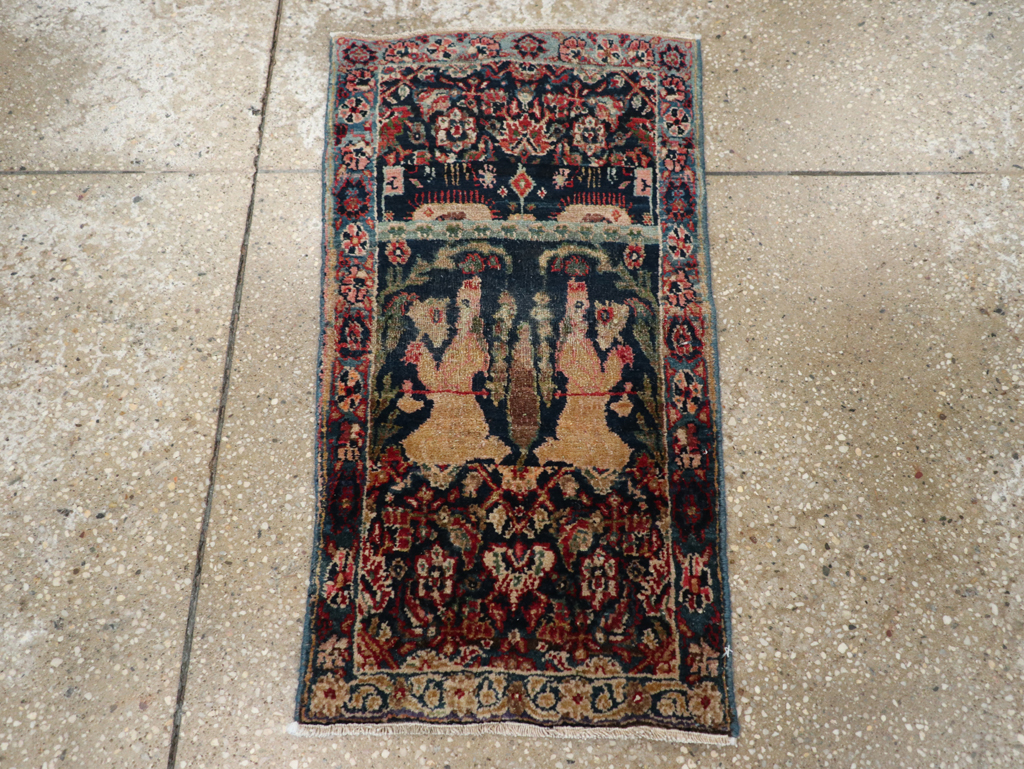 Vintage Persian Tabriz Rug, No.24610 - Gsblank
