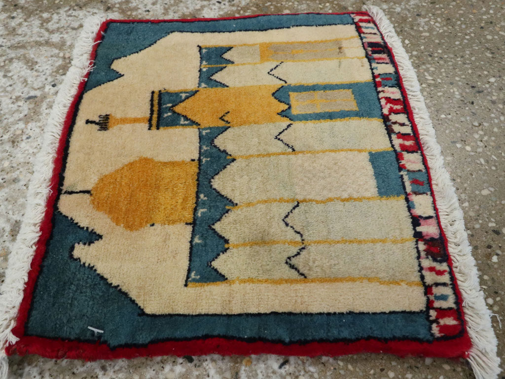 Vintage Persian Tabriz Pictorial Rug, No.24613 - Gsblank