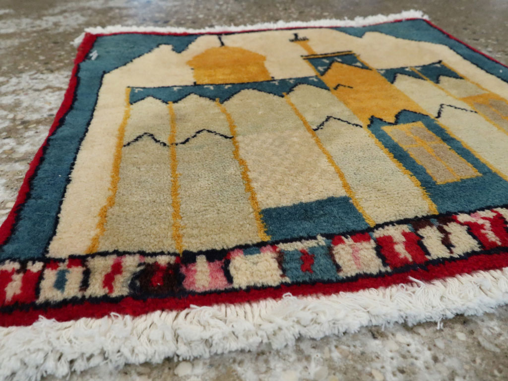 Vintage Persian Tabriz Pictorial Rug, No.24613 - Gsblank