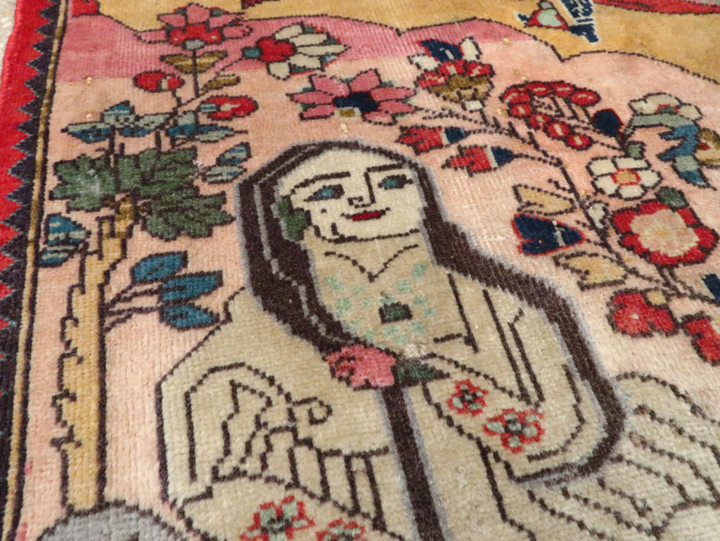 Vintage Persian Tabriz Pictorial Rug, No.24615 - Gsblank