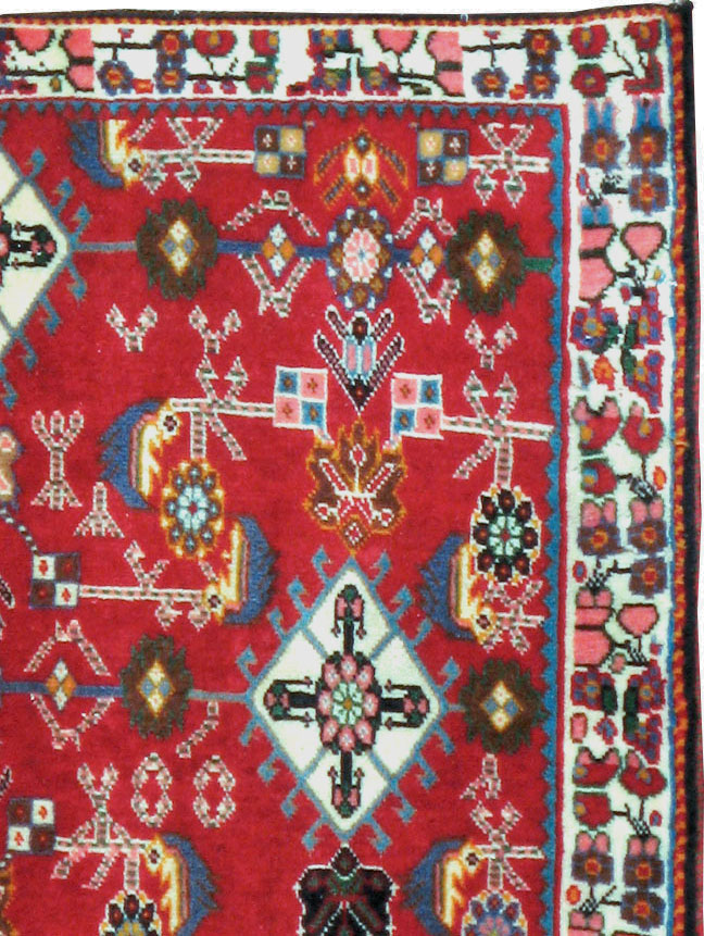 Vintage Persian Shiraz Square Rug (Pair: 4 of 4), No.24646 - Gsblank