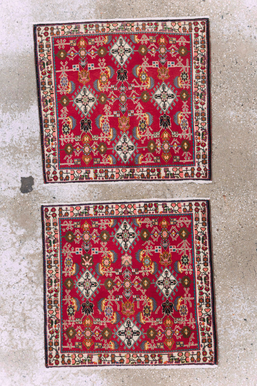 Vintage Persian Shiraz Square Rug (Pair: 4 of 4), No.24646 - Gsblank