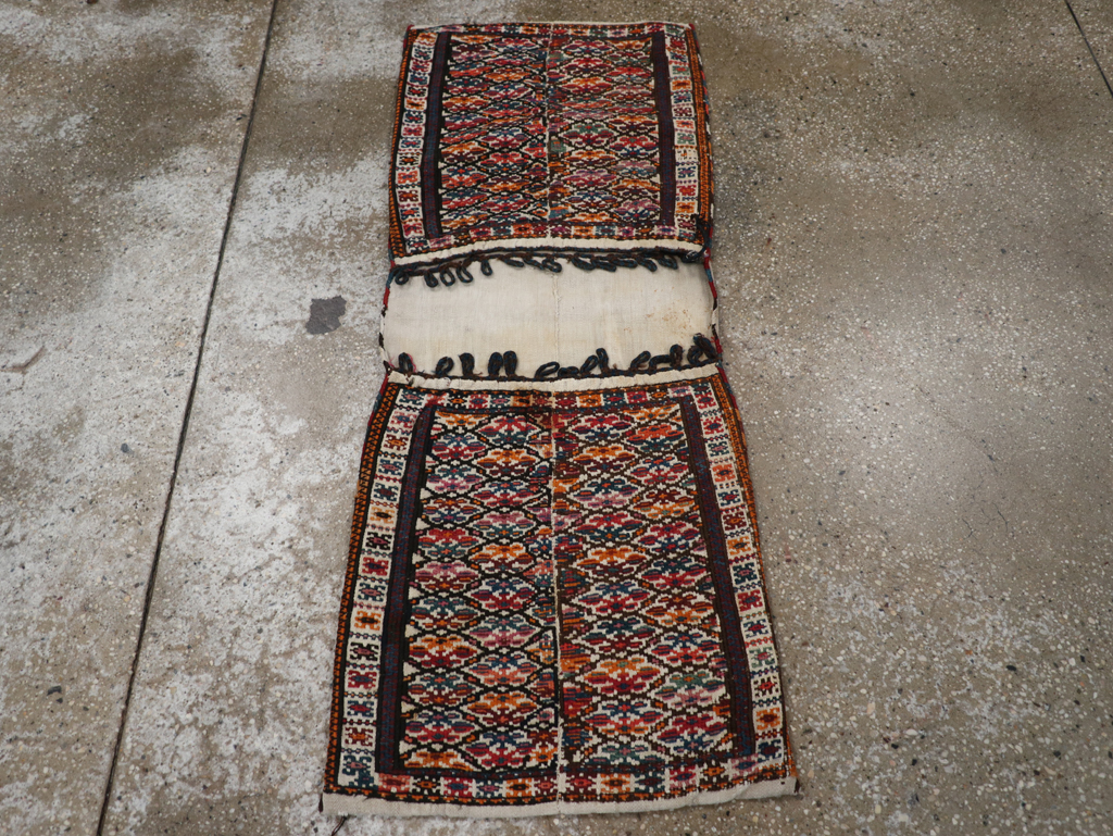 Vintage Persian Kurdish Saddlebag (Khorjin), No.24647 - Gsblank