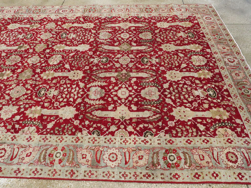 Antique Persian Tabriz Gallery Carpet, No.24680 - Gsblank