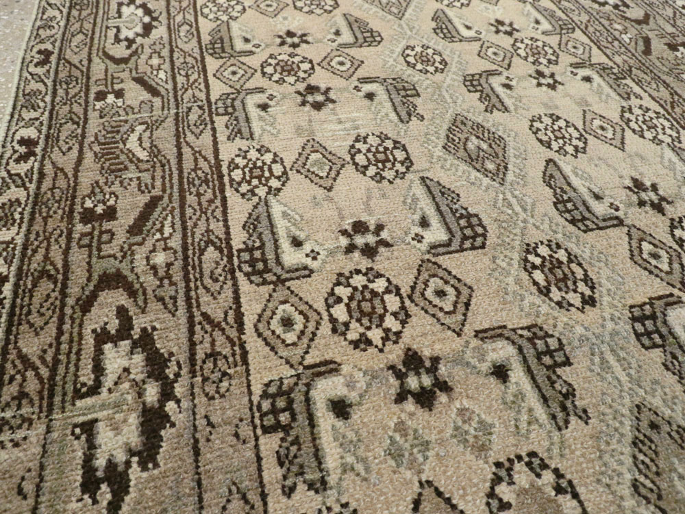 Vintage Perisan Malayer Runner, No.24711 - Gsblank
