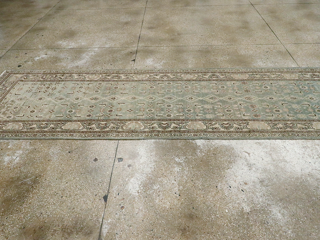 Vintage Persian Malayer Runner, No.24715 - Gsblank
