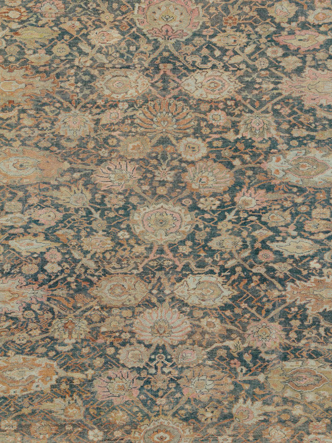 Antique Persian Sultanabad Carpet, No.24727 - Gsblank
