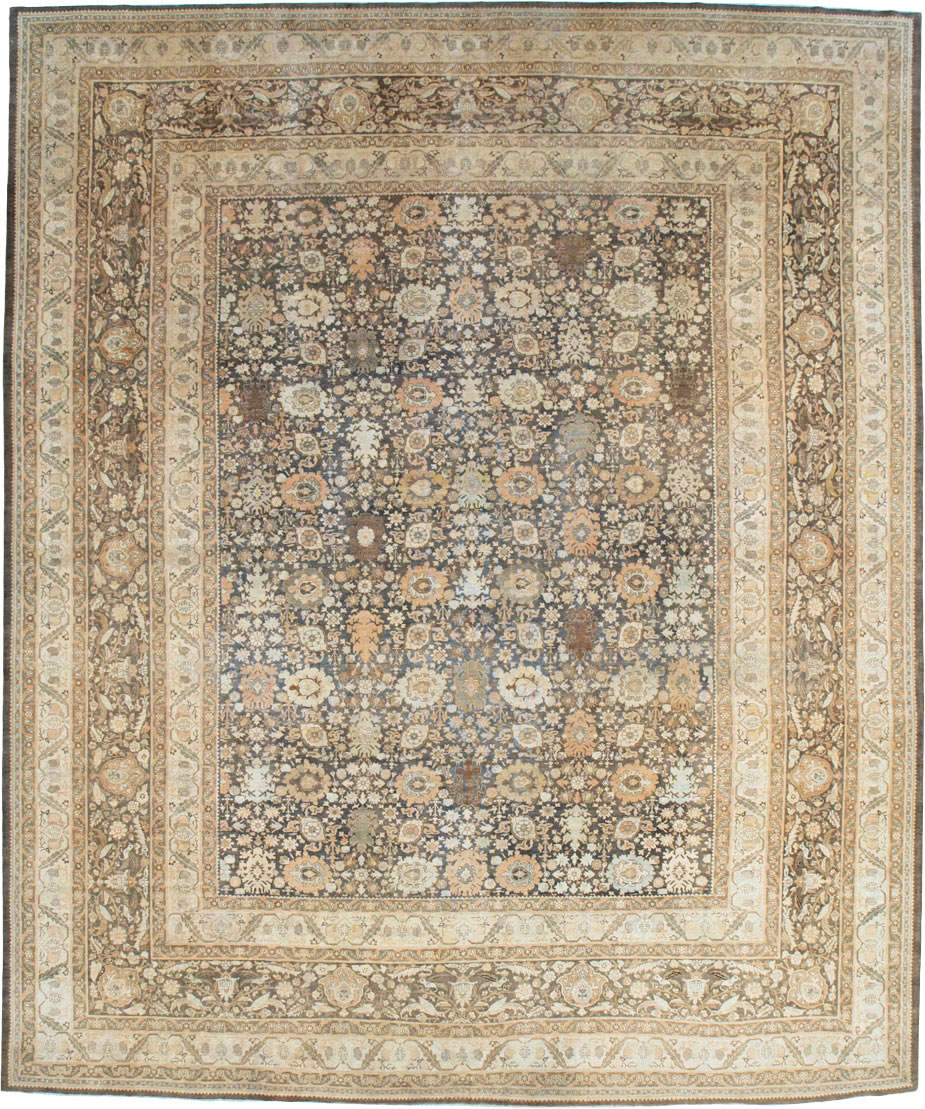 Antique Persian Tabriz Carpet, No.24729 - Gsblank
