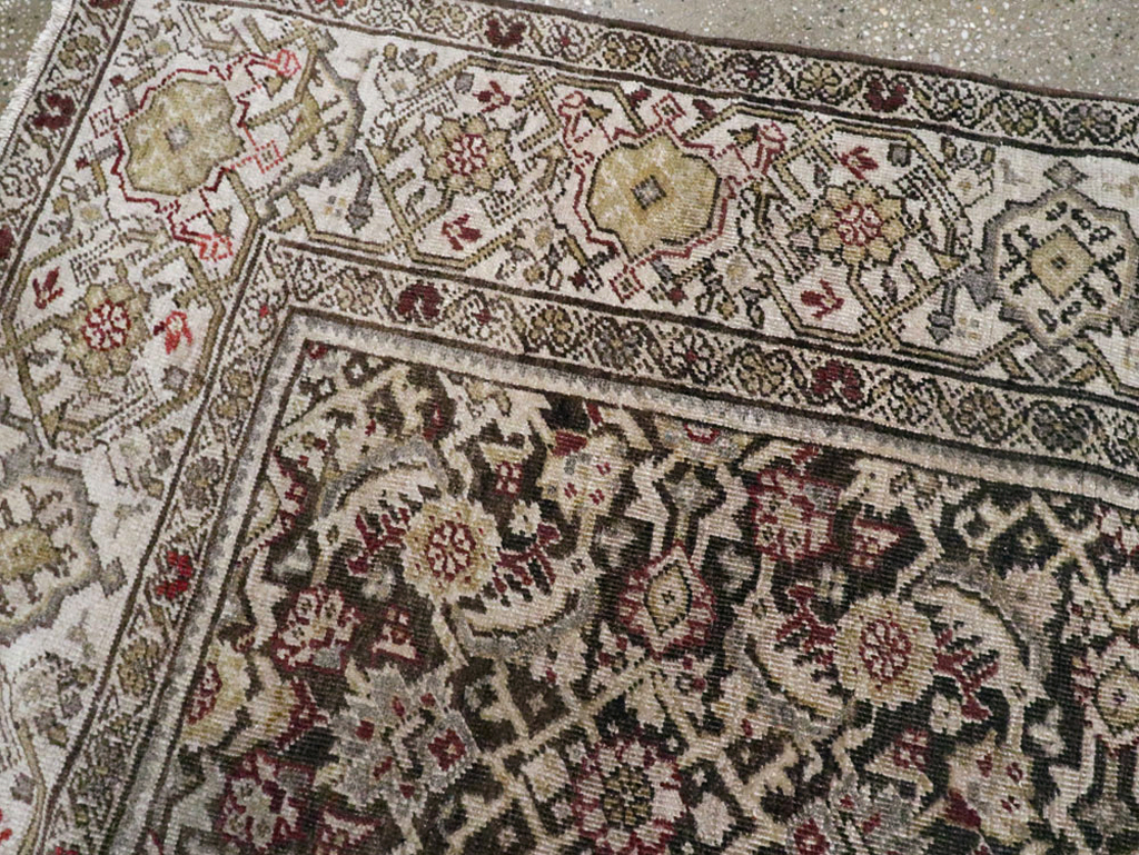 Antique Persian Malayer Gallery Carpet, No.24739 - Gsblank