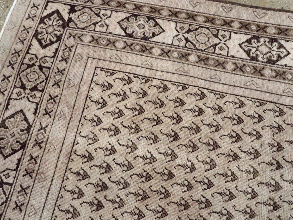 Vintage Persian Mahal Carpet, No.24740 - Gsblank