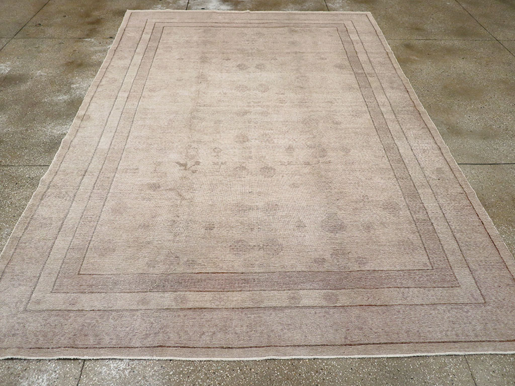 Vintage East Turkestan Khotan Carpet, No.24762 - Gsblank