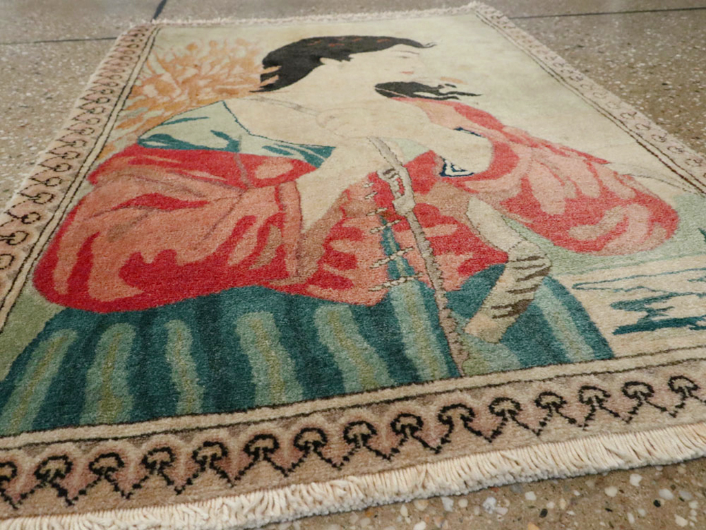 Vintage Persian Tabriz Pictorial Rug, No.24790 - Gsblank