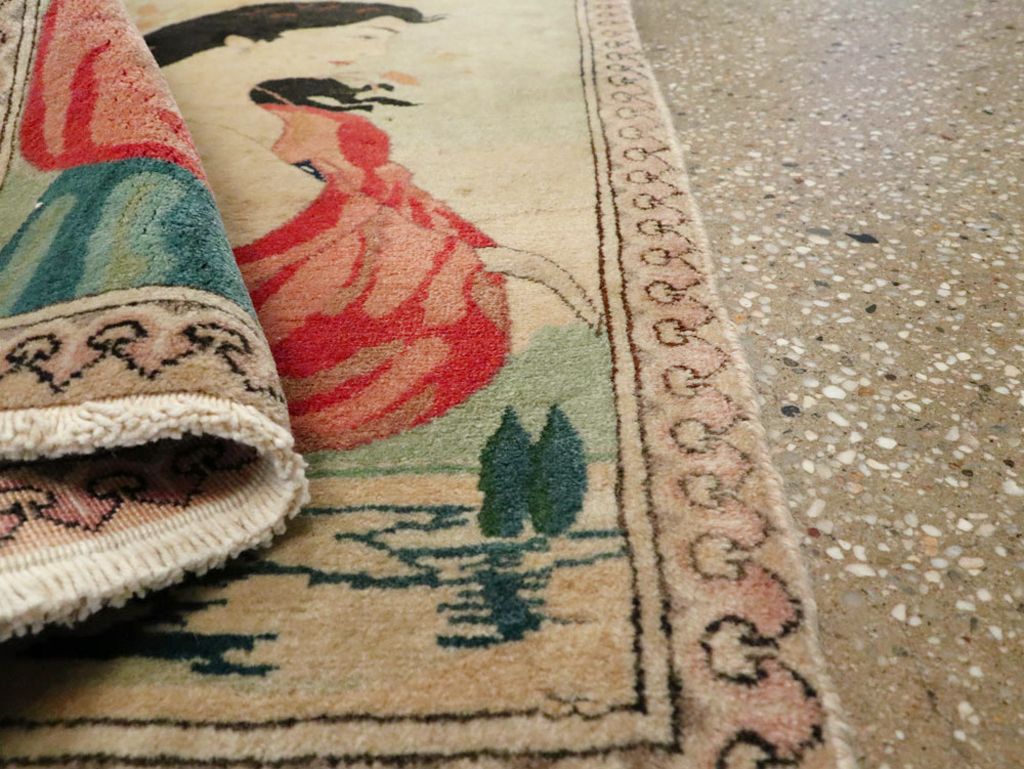 Vintage Persian Tabriz Pictorial Rug, No.24790 - Gsblank